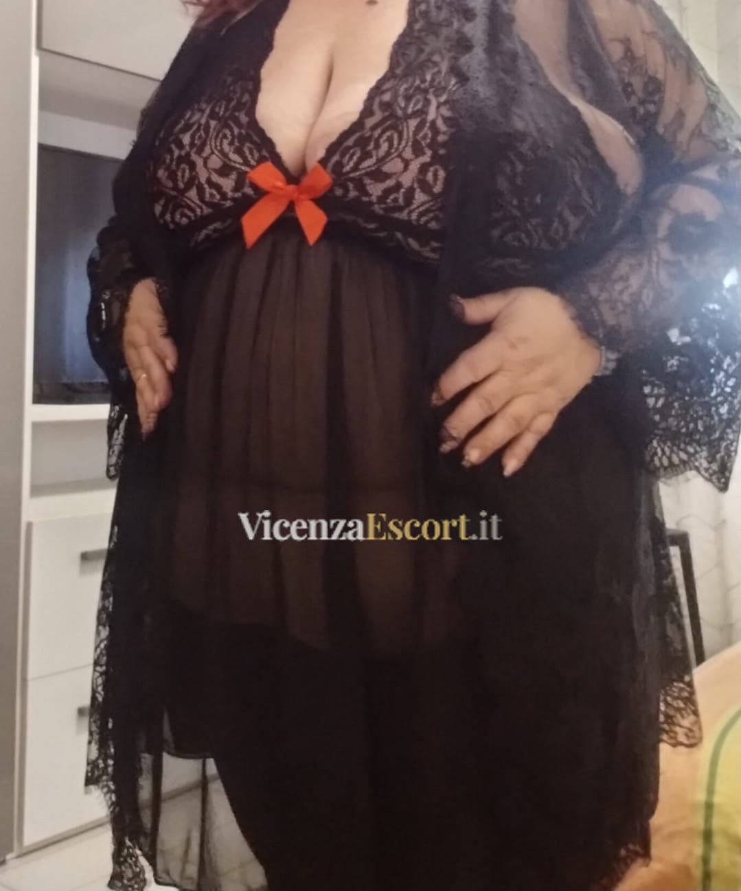 Vicky Super Curvy - VicenzaEscort.it